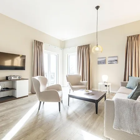 Stoertebeker 5-sterne-urlaub An Der Ostsee * Wustrow (Fischland)